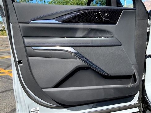 New 2026 Cadillac Escalade IQL Luxury AWD/4WD image 11