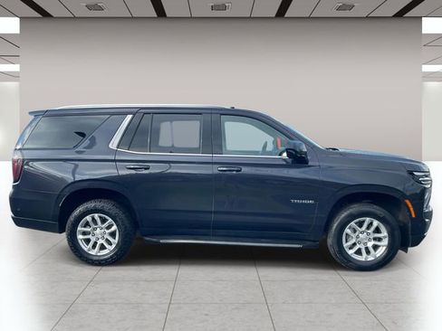 Used 2025 Chevrolet Tahoe LT image 2