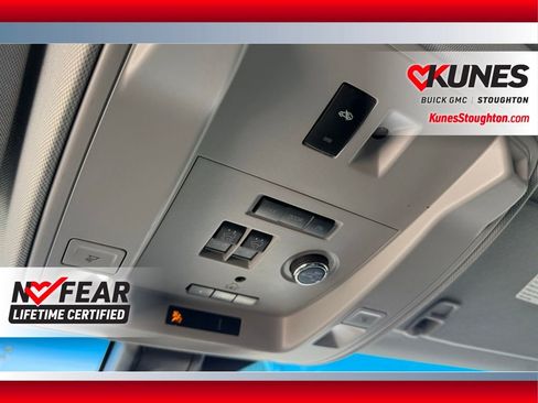 Used 2019 GMC Yukon Denali w/ Denali Ultimate Package image 39