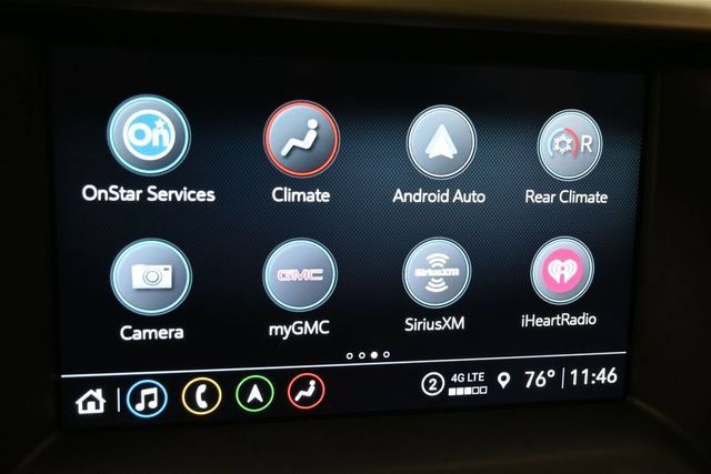 Used 2023 GMC Acadia Denali w/ Denali Ultimate Package AWD/4WD image 16