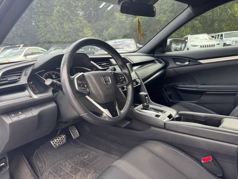 Used 2019 Honda Civic Sport image 18
