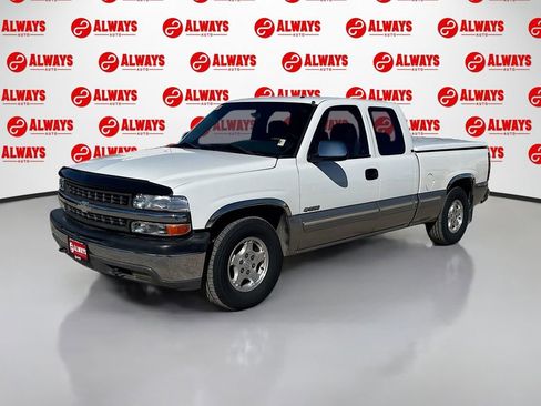 Used 2002 Chevrolet Silverado 1500 LT image 1