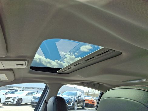 Used 2017 Chevrolet SS image 15