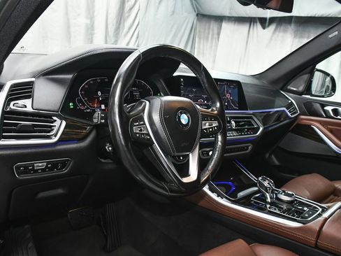 Used 2020 BMW X5 xDrive40i w/ Premium Package image 17