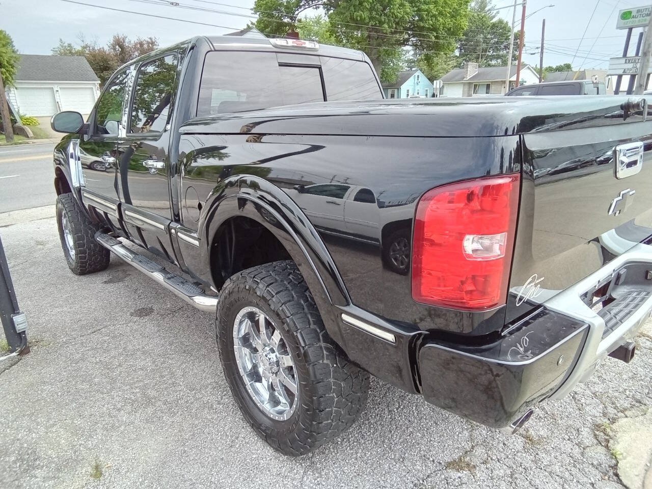 Used 2011 Chevrolet Silverado 1500 LT w/ Max Trailering Pack AWD/4WD image 8