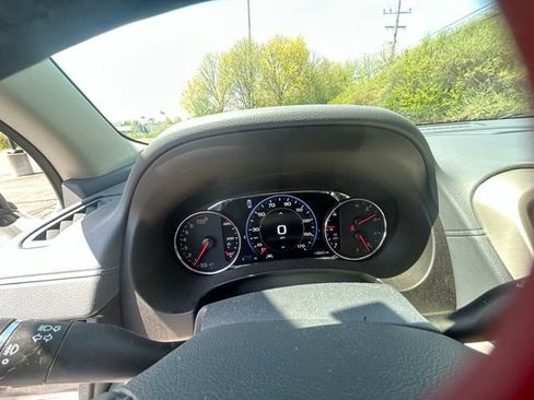 Used 2023 GMC Terrain Denali w/ Denali Premium Package image 13