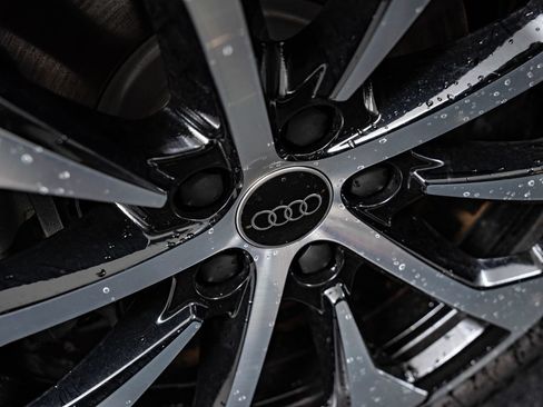 New 2026 Audi Q3 quattro 2.0T AWD/4WD image 8