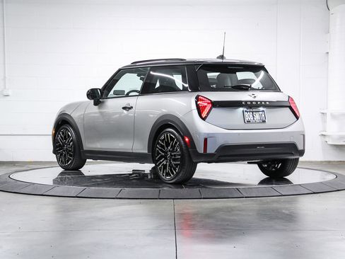 New 2026 MINI Cooper 2-Door Hardtop image 4