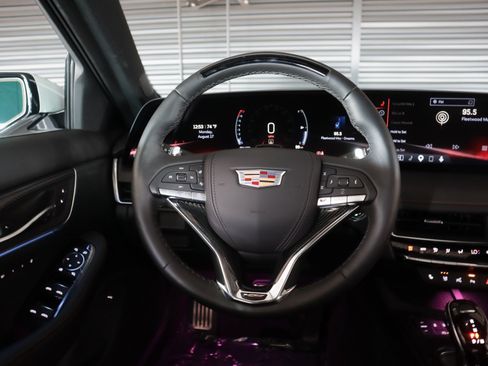 Used 2026 Cadillac CT5 V w/ Technology Package AWD/4WD image 15