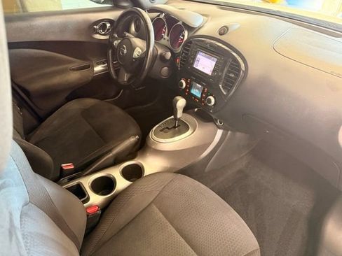 Used 2013 Nissan Juke SV AWD/4WD image 28