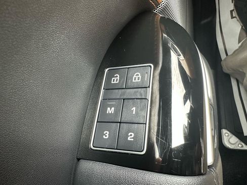 Used 2022 Land Rover Range Rover Sport HSE Dynamic AWD/4WD image 13
