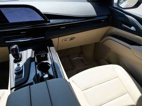 Used 2024 Cadillac Escalade ESV Premium Luxury w/ LPO, Floor Liner Package AWD/4WD image 11