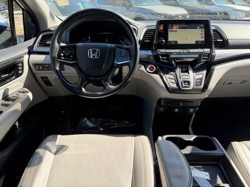 Used 2022 Honda Odyssey Elite image 16