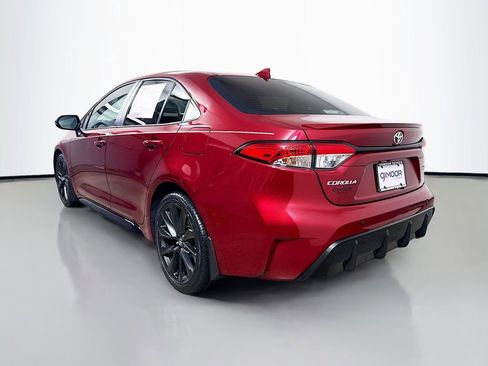 Used 2025 Toyota Corolla SE image 5