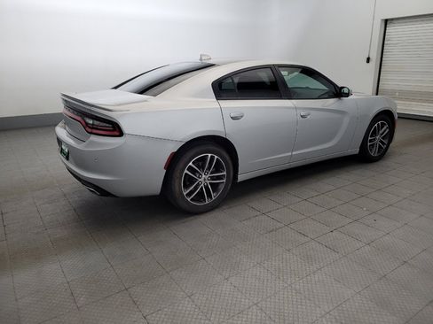 Used 2019 Dodge Charger SXT AWD/4WD image 10