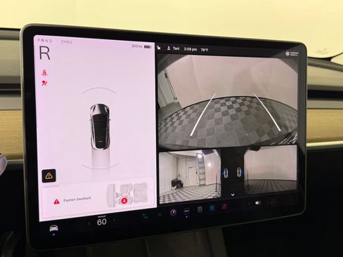 Used 2021 Tesla Model Y Standard Range image 24