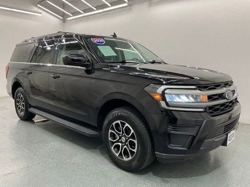 Used 2024 Ford Expedition Max XLT AWD/4WD image 8