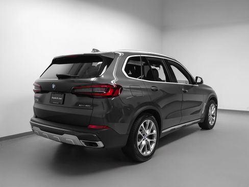 Used 2021 BMW X5 xDrive40i w/ Convenience Package AWD/4WD image 12