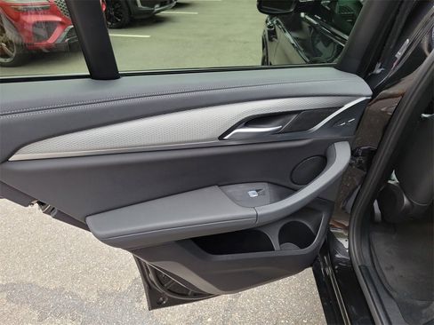 Used 2021 BMW X4 xDrive30i image 44