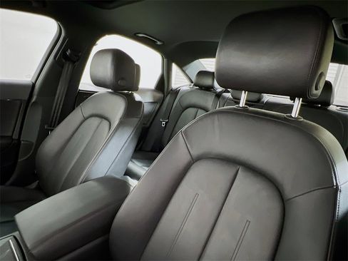 Used 2017 Audi A6 2.0T Premium image 11