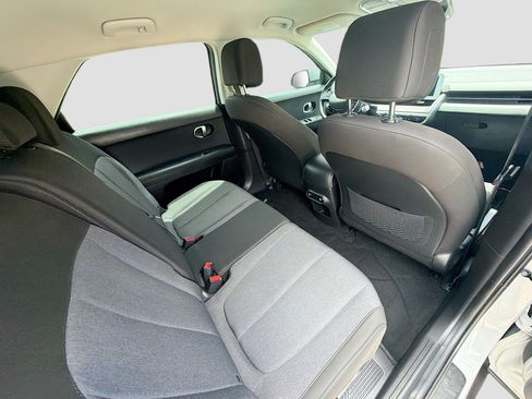 Used 2024 Hyundai Ioniq 5 SEL RWD image 30