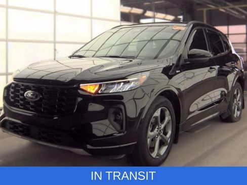 Used 2023 Ford Escape ST-Line Select w/ Tech Pack #2 AWD/4WD image 1