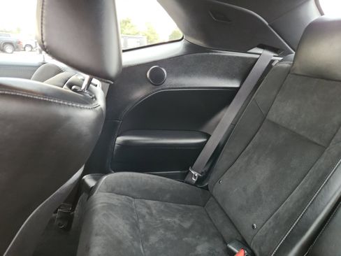 Used 2022 Dodge Challenger R/T Scat Pack image 17