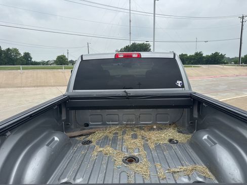 Used 2022 RAM 2500 Big Horn AWD/4WD image 7