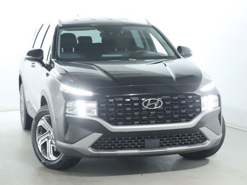 Used 2023 Hyundai Santa Fe SEL image 2