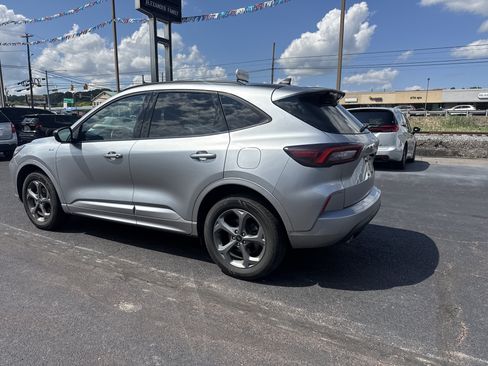 Used 2024 Ford Escape ST-Line AWD/4WD image 6