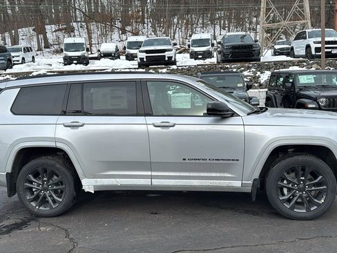 New 2026 Jeep Grand Cherokee L Limited image 4