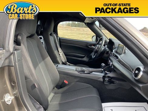 Used 2017 FIAT 124 Spider Classica image 10