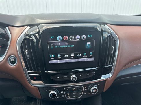 Used 2018 Chevrolet Traverse High Country AWD/4WD image 44