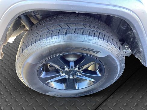 Used 2020 Jeep Wrangler Unlimited Sport image 30