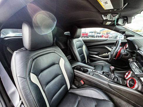 Used 2019 Chevrolet Camaro SS image 26
