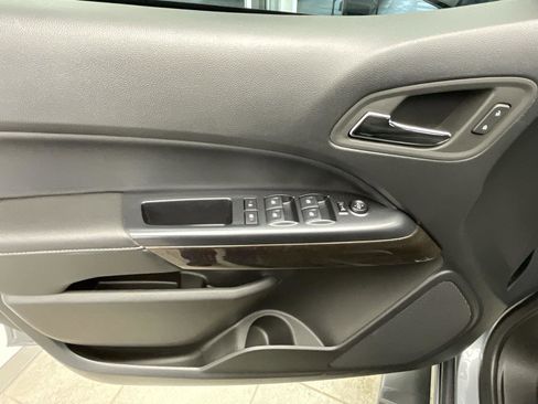 Used 2022 GMC Canyon Elevation image 27