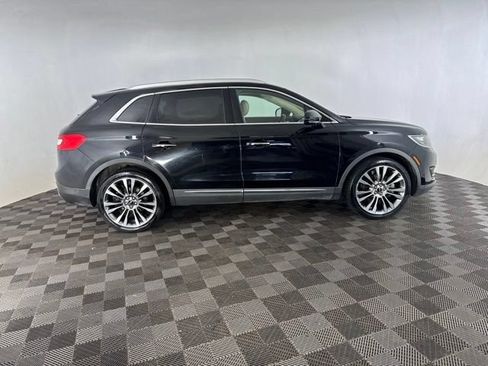 Used 2017 Lincoln MKX Reserve w/ Luxury Package AWD/4WD image 6