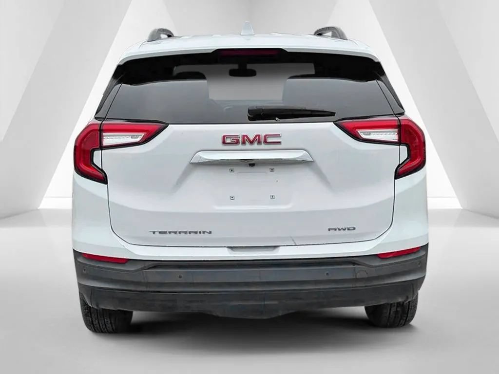 Used 2022 GMC Terrain SLE w/ Driver Convenience Package AWD/4WD image 7