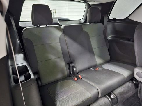 Used 2018 Chevrolet Traverse LT AWD/4WD image 28
