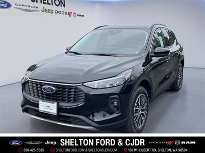 New 2025 Ford Escape SE