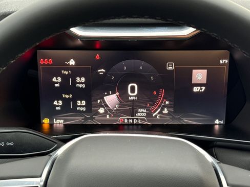 New 2026 GMC Canyon Elevation w/ Convenience Package image 25