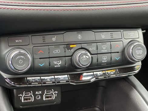 Used 2026 Dodge Durango GT AWD/4WD image 29