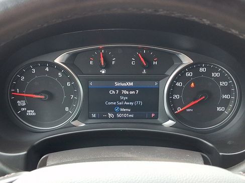 Used 2024 GMC Terrain SLT AWD/4WD image 24
