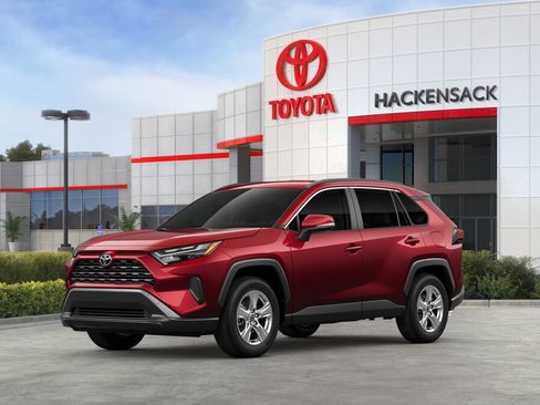 Used 2025 Toyota RAV4 XLE image 2