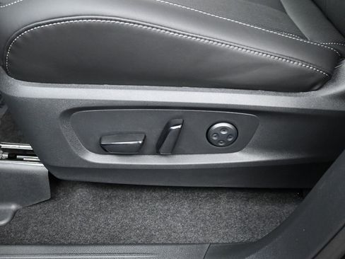 New 2026 INFINITI QX60 Luxe image 16