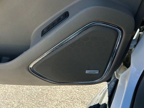 Used 2016 Chevrolet Tahoe LT image 18