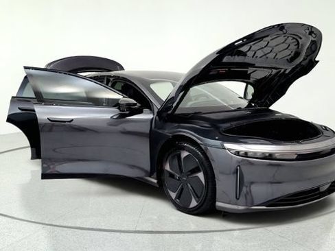 Used 2024 Lucid Air Touring AWD/4WD image 11