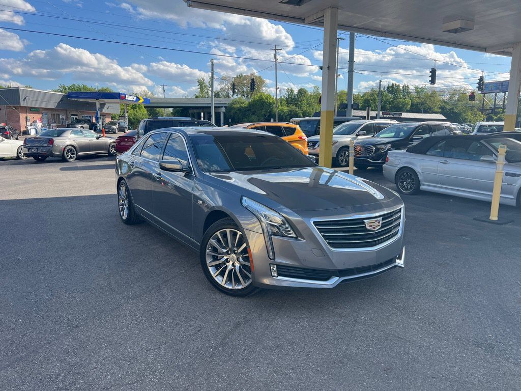Used 2018 Cadillac CT6 Luxury AWD/4WD image 3
