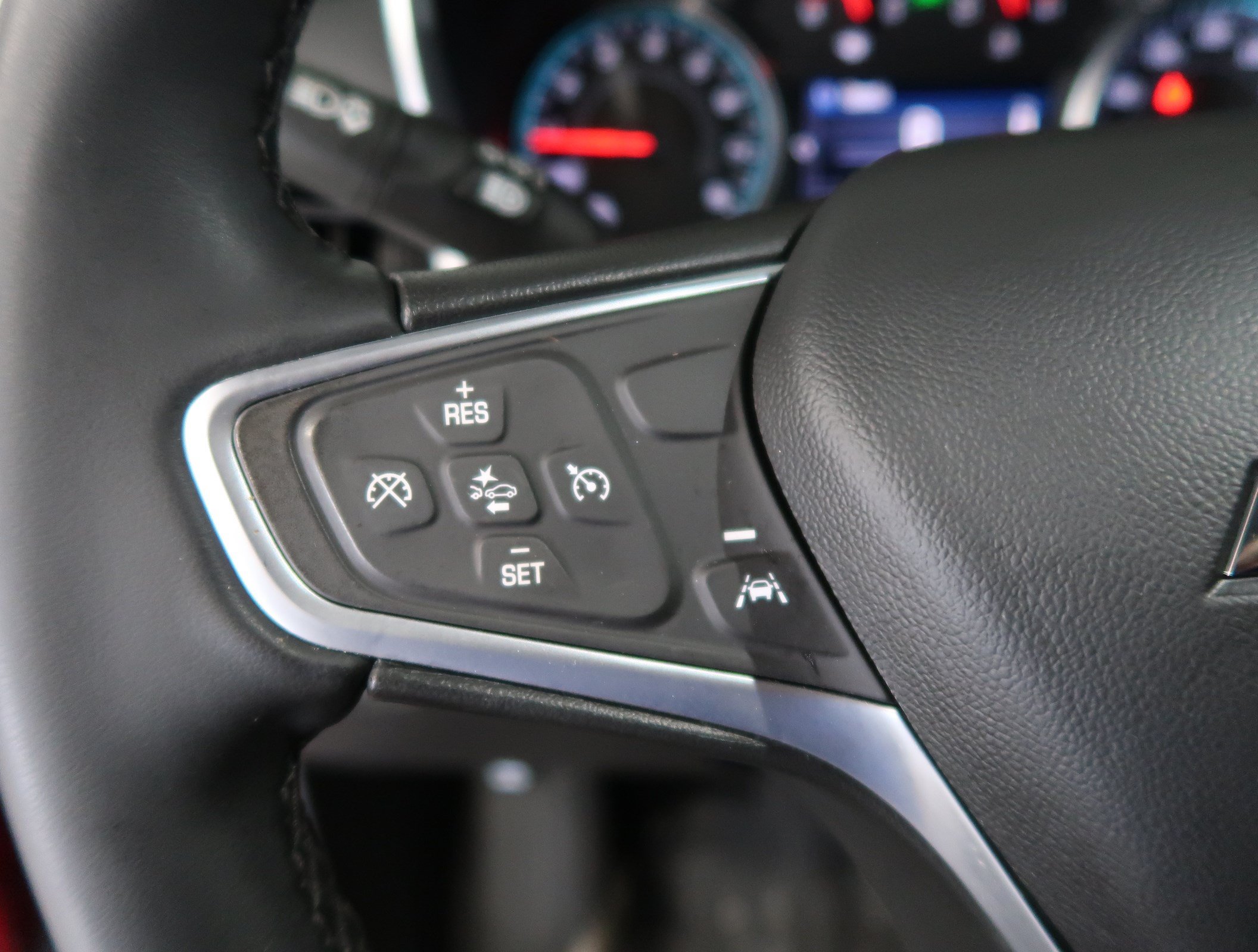 Used 2023 Chevrolet Equinox LT FWD image 22