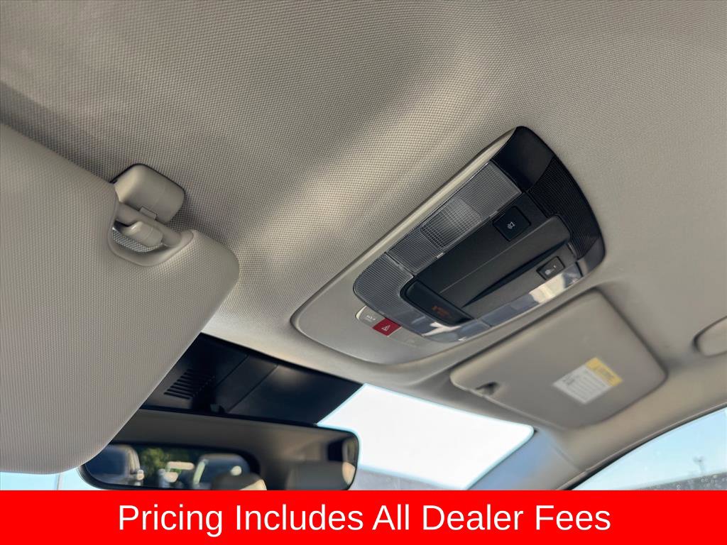 Used 2024 Kia Sportage EX FWD image 24